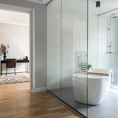 Apartamento With Bath Center