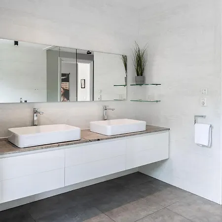 Appartamento With Bath Center *