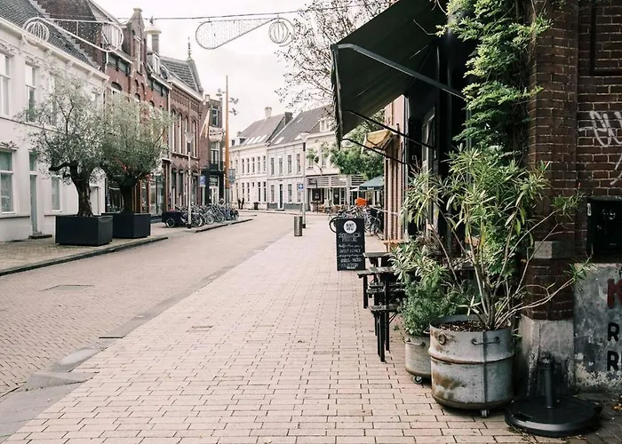 With Bath Center Apartman Tilburg