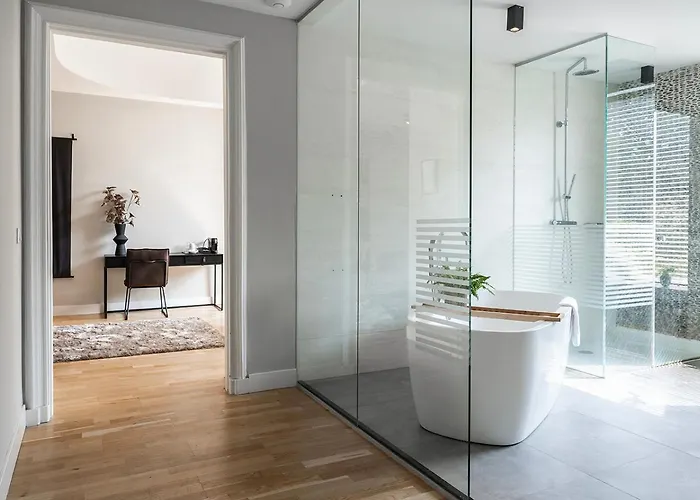 Apartman With Bath Center