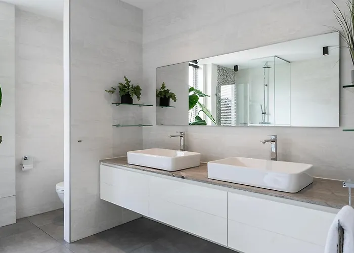 With Bath Center Apartment